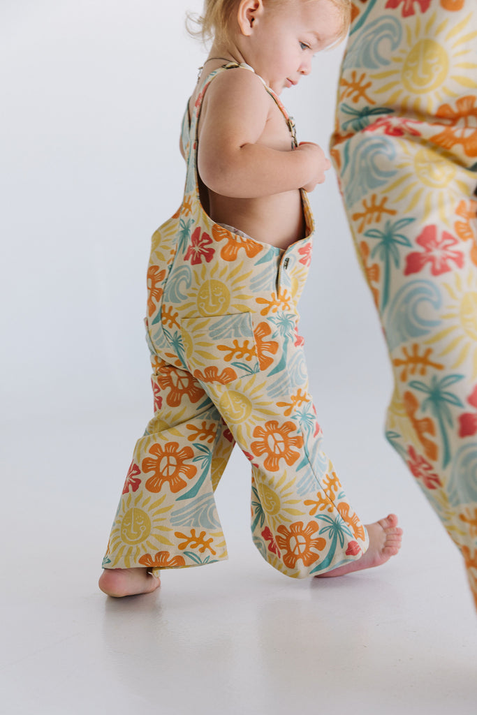 Printed overalls, flare overall child, flare overall baby, flare overall toddler, baby overalls, toddler overalls, children corduroy overalls, baby corduroy dungarees, toddler corduroy dungarees, children corduroy dungarees, baby romper, toddler corduroy romper, children corduroy romper, baby corduroy clothes, toddler corduroy clothes, Best quality kids, child surf clothing, child skate clothing, child beach clothes, kids, surf skate clothing, Australia